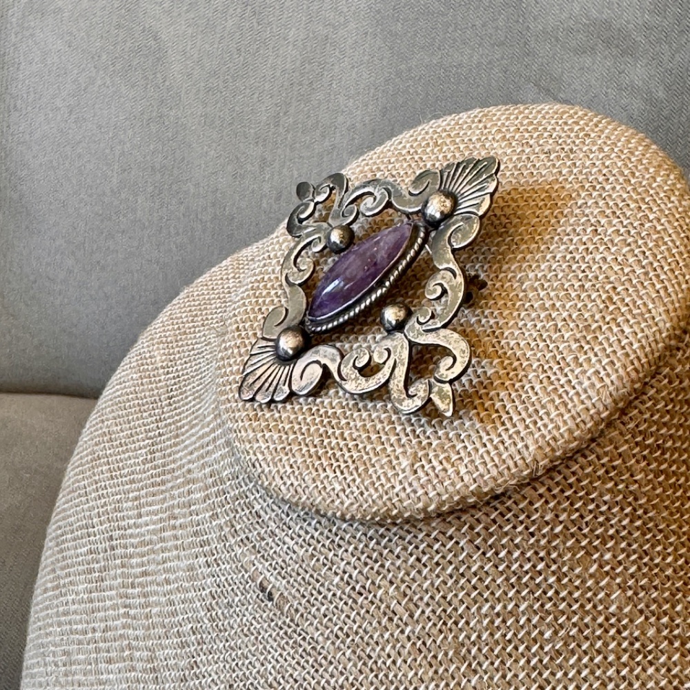 Lot of 3 Vintage Mexico Sterling Silver & Amethyst Bracelet, Cuff and Brooch - Picture 6 of 12